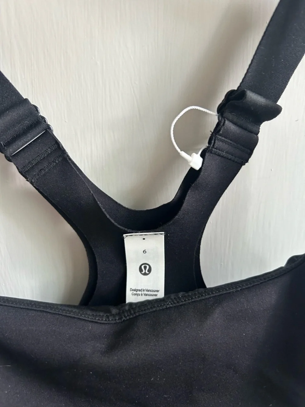 Lululemon Ultralu Square-Neck Workout Bra - Picture 3 of 3